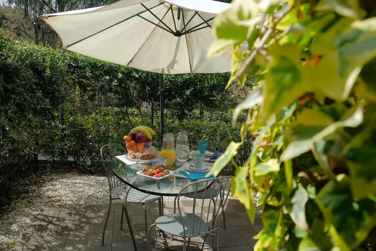 Villa Il Leone Florence 0*,  Italy